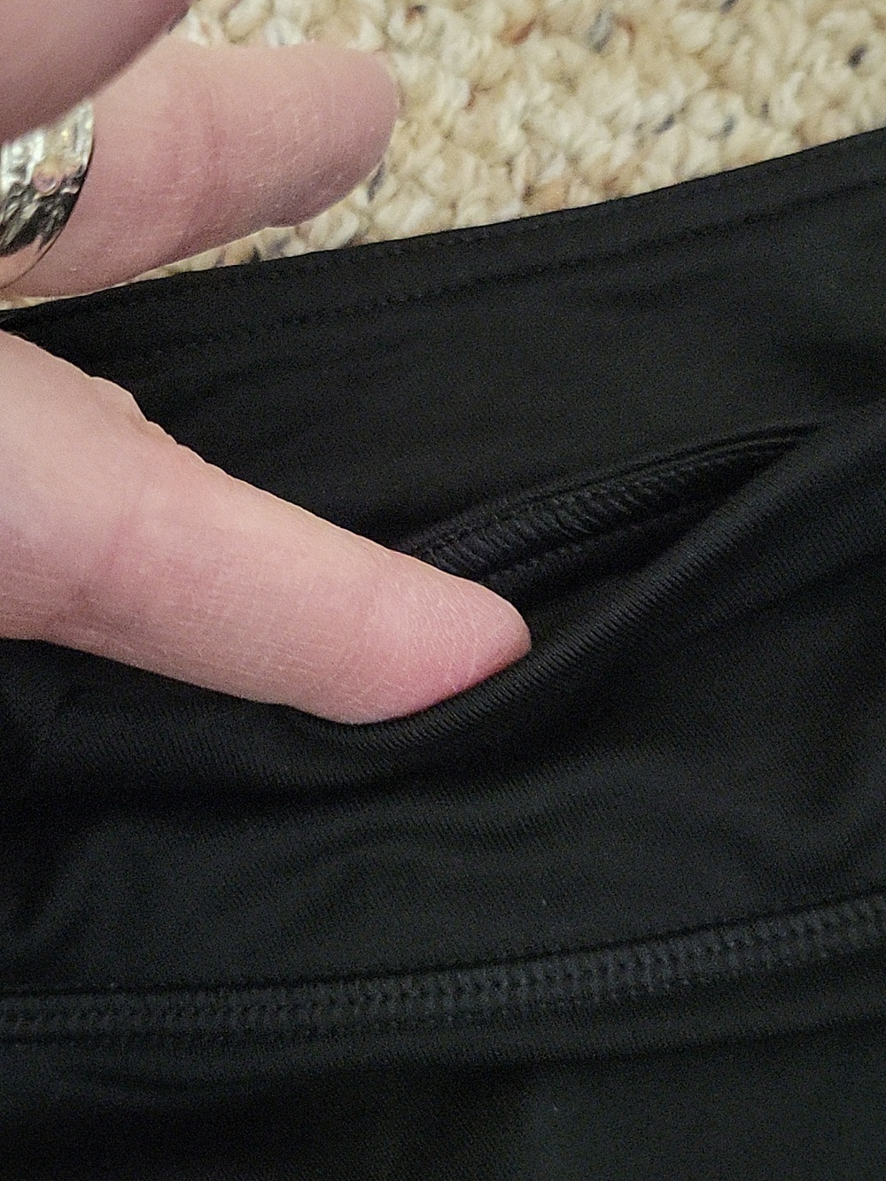 Gaiam Yoga Skirt Womens Size M - Solid Black - Picture 4 of 6